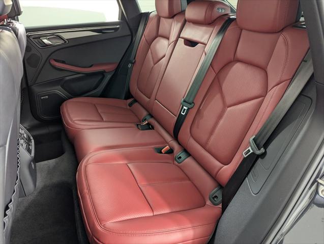 2026 Porsche Macan Unknown