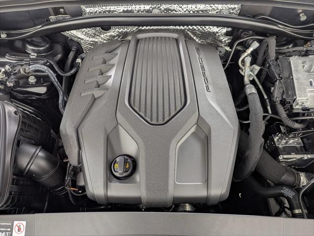 2026 Porsche Macan Unknown