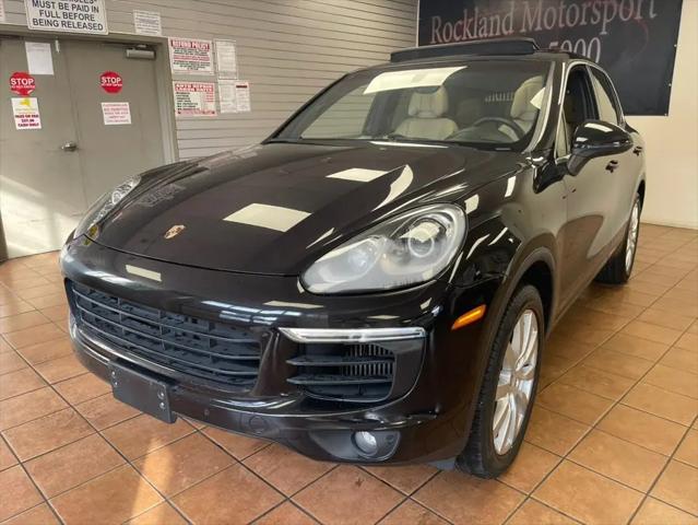 2016 Porsche Cayenne S