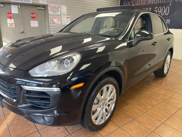 2016 Porsche Cayenne S