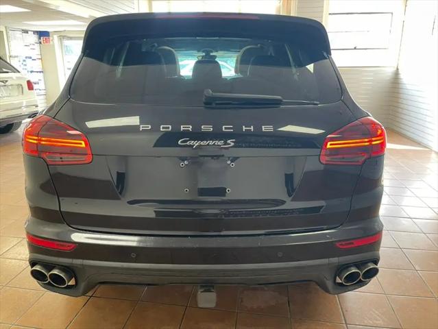 2016 Porsche Cayenne S