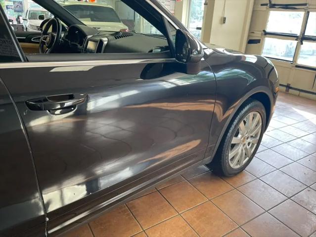 2016 Porsche Cayenne S