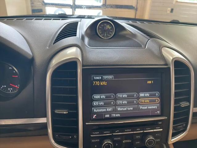 2016 Porsche Cayenne S