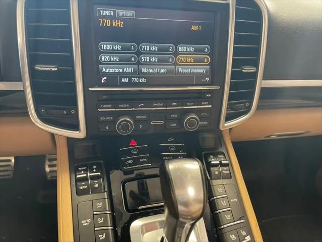 2016 Porsche Cayenne S