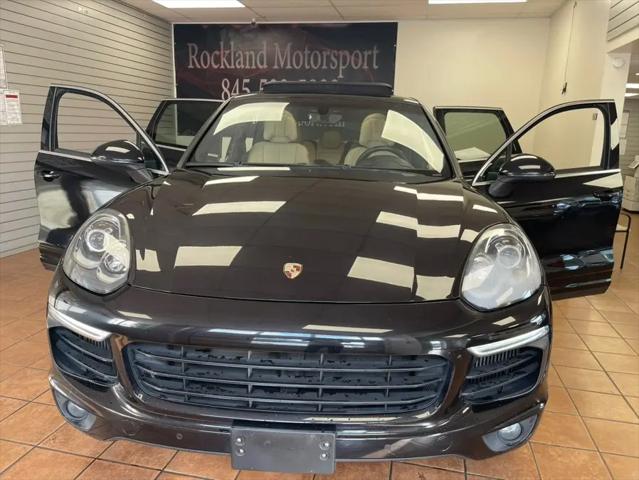2016 Porsche Cayenne S