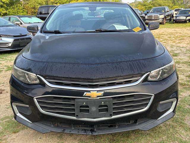 2017 Chevrolet Malibu LS 2017 Chevrolet Malibu LS