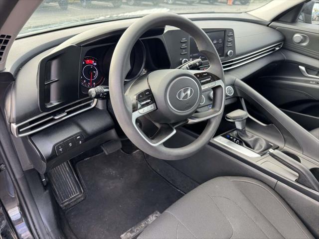 2023 Hyundai Elantra SE 2023 Hyundai Elantra SE