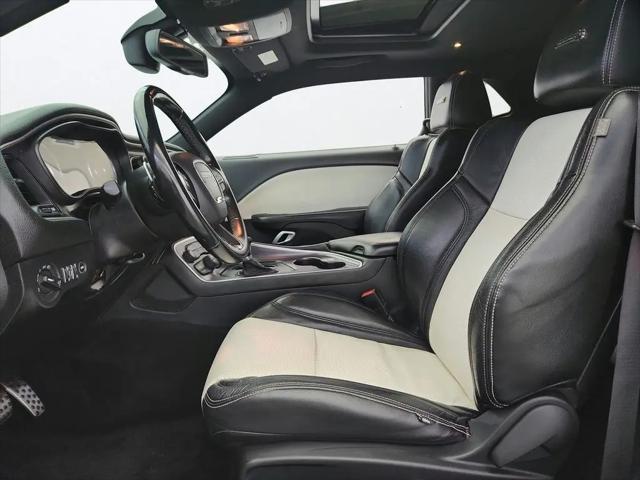 2016 Dodge Challenger R/T Scat Pack