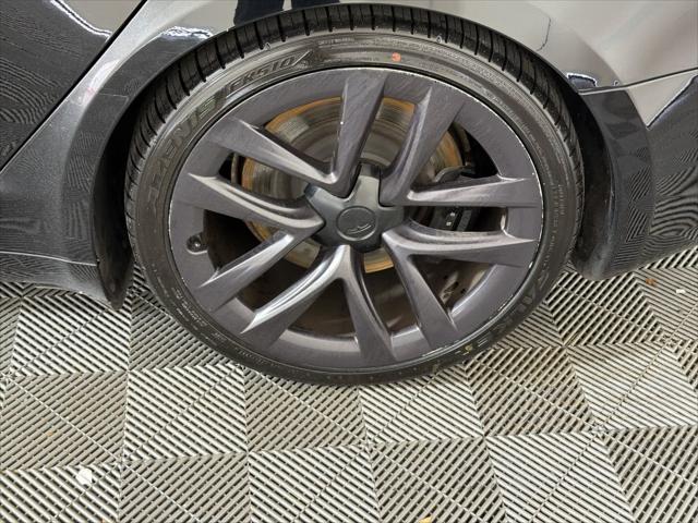 2021 Tesla Model S Plaid Tri Motor All-Wheel Drive