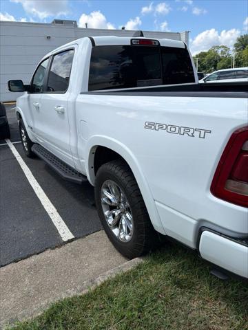 2020 RAM 1500 Laramie Crew Cab 4x4 57 Box 2020 RAM 1500 Laramie Crew Cab 4x4 57 Box