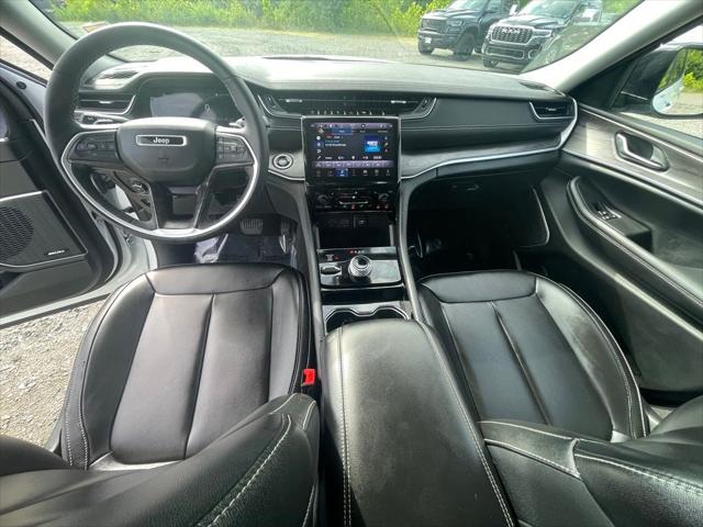 2023 Jeep Grand Cherokee L Limited 4x4 2023 Jeep Grand Cherokee L Limited 4x4