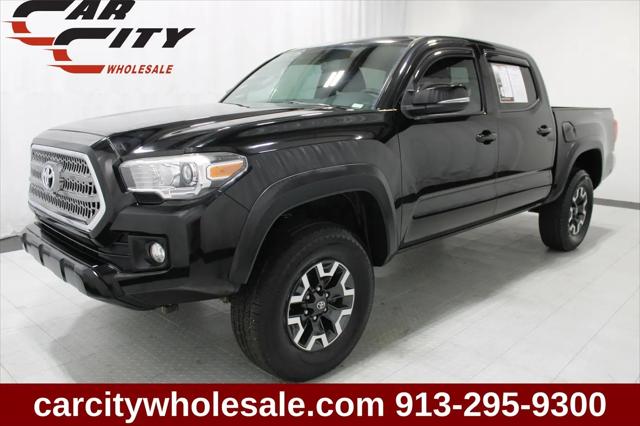2017 Toyota Tacoma SR5 V6 for sale in Shawnee, KS