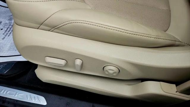 2020 Buick Envision FWD Essence