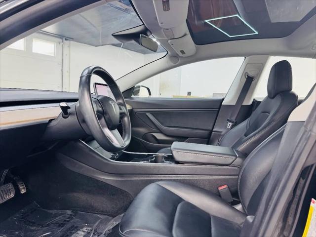 2019 Tesla Model 3 Standard Range Plus