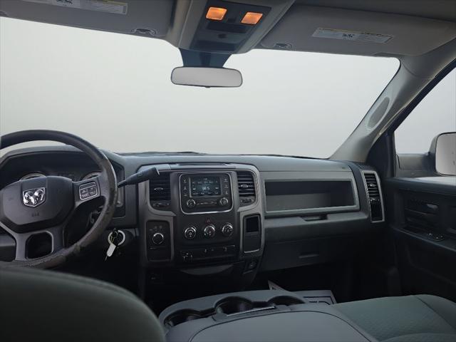 2017 Ram 2500 Tradesman Crew Cab 4x4 6'4" Box