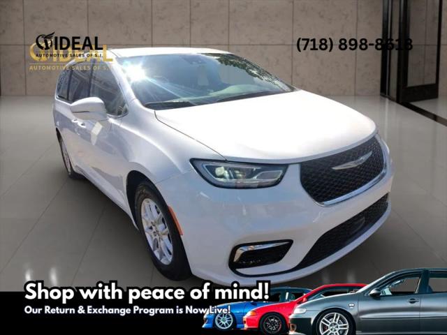 2022 Chrysler Pacifica Touring L for sale in Staten Island, NY