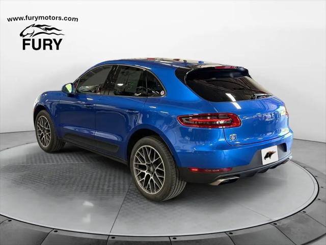 2017 Porsche Macan Macan