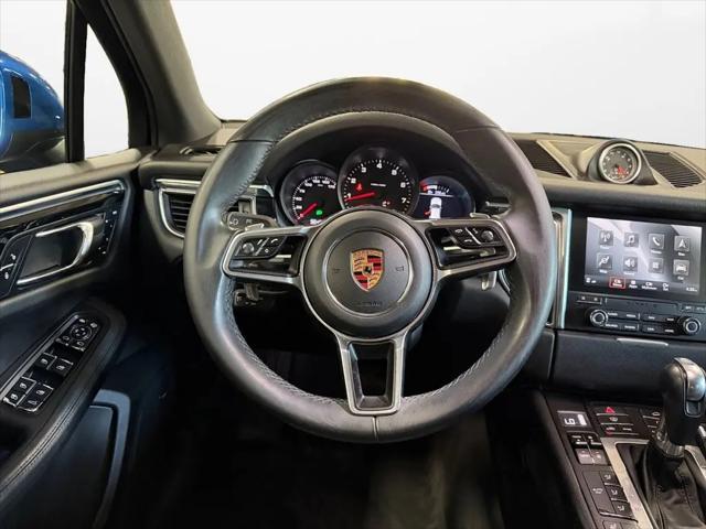 2017 Porsche Macan Macan