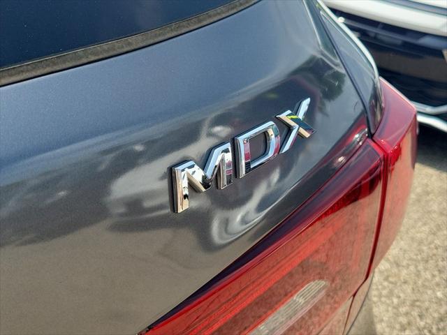 2017 Acura MDX w/Technology Package