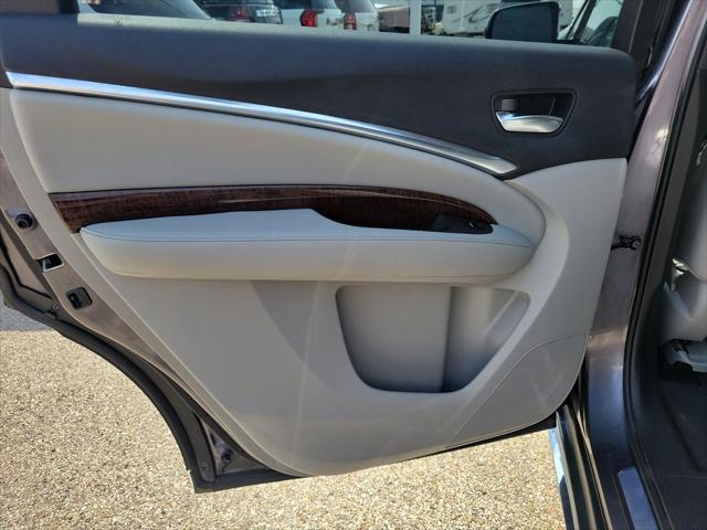 2017 Acura MDX w/Technology Package