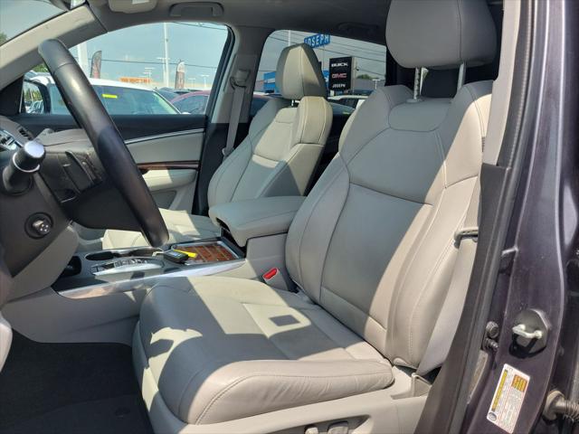 2017 Acura MDX w/Technology Package