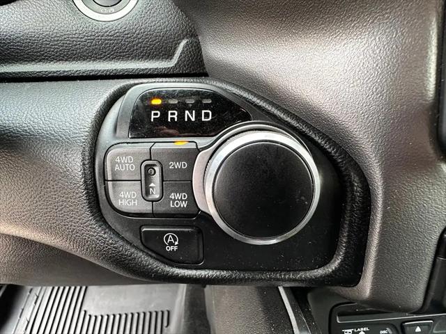 2019 Ram 1500 Big Horn/Lone Star Crew Cab 4x4 57 Box