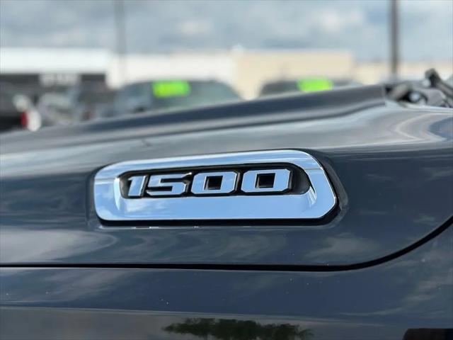 2019 Ram 1500 Big Horn/Lone Star Crew Cab 4x4 57 Box