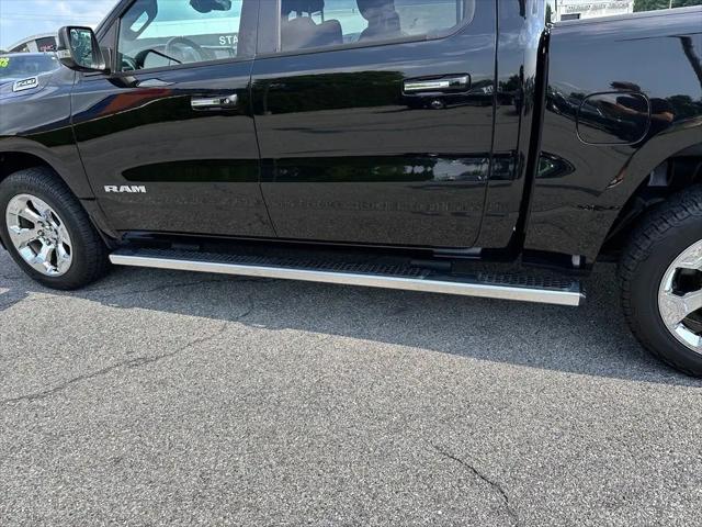 2019 Ram 1500 Big Horn/Lone Star Crew Cab 4x4 57 Box