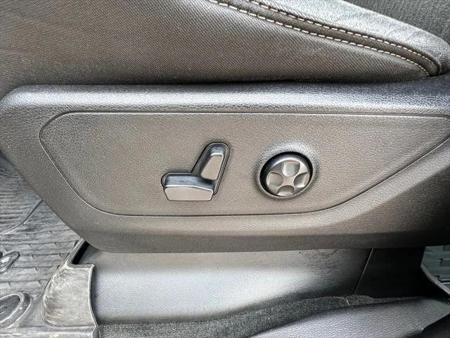 2019 Ram 1500 Big Horn/Lone Star Crew Cab 4x4 57 Box