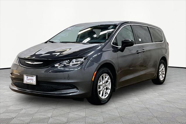 2023 Chrysler Voyager LX for sale in Barrington, IL