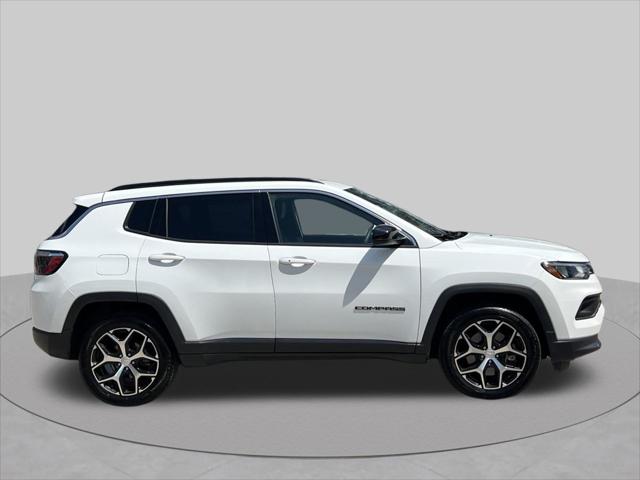 2024 Jeep Compass Latitude 4x4
