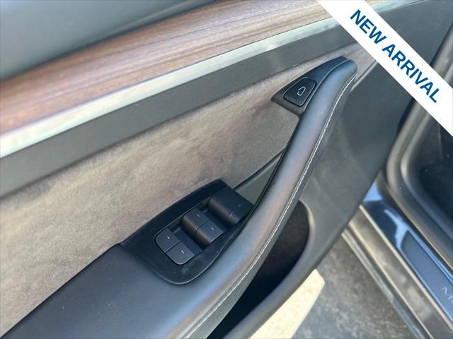 2024 Tesla Model Y Long Range Dual Motor All-Wheel Drive