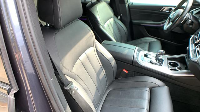 2020 BMW X5 M50i