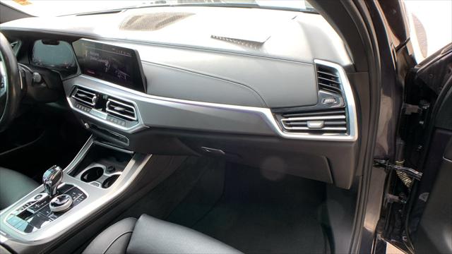 2020 BMW X5 M50i