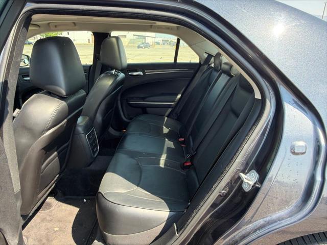 2015 Chrysler 300 AWD