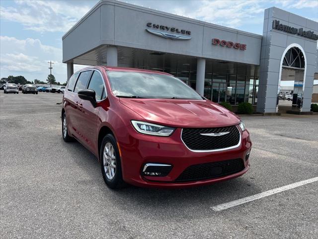 2025 Chrysler Pacifica Select for sale in Union City, TN