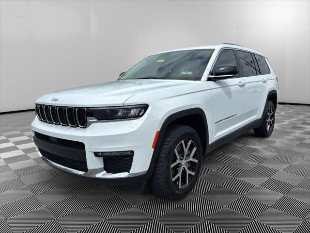 2023 Jeep Grand Cherokee L Limited 4x4 2023 Jeep Grand Cherokee L Limited 4x4
