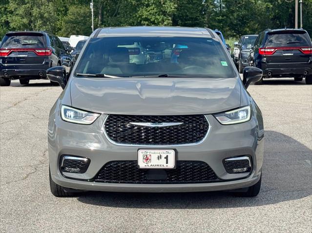 2025 Chrysler Pacifica Select 2025 Chrysler Pacifica Select