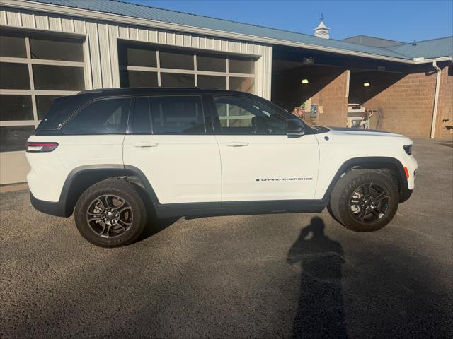 2024 Jeep Grand Cherokee 4xe Trailhawk Carb State Pkg 2024 Jeep Grand Cherokee 4xe Trailhawk Carb State Pkg