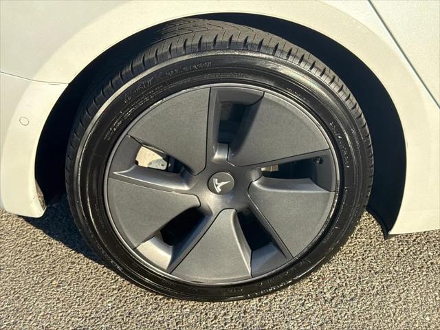 2022 Tesla Model 3 Rear-Wheel Drive
