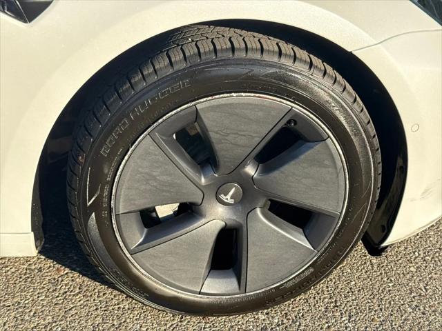 2022 Tesla Model 3 Rear-Wheel Drive
