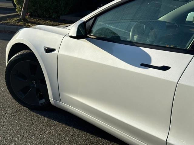 2022 Tesla Model 3 Rear-Wheel Drive