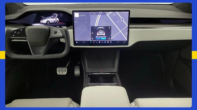 2022 Tesla Model X Plaid Tri Motor All-Wheel Drive