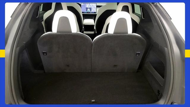 2022 Tesla Model X Plaid Tri Motor All-Wheel Drive