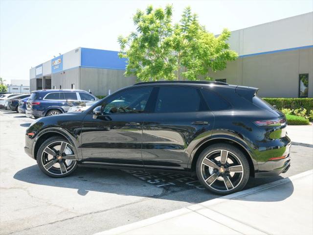2023 Porsche Cayenne Turbo