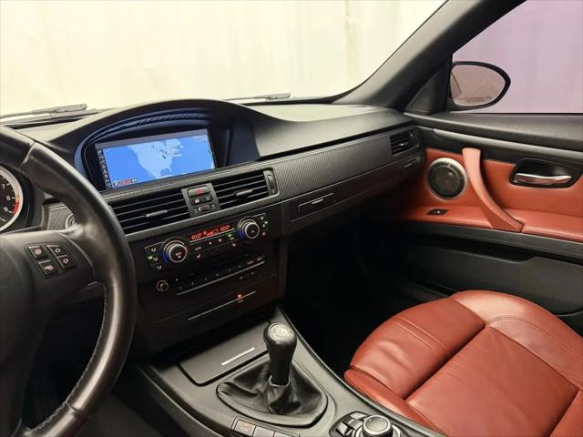 2011 BMW M3 Standard