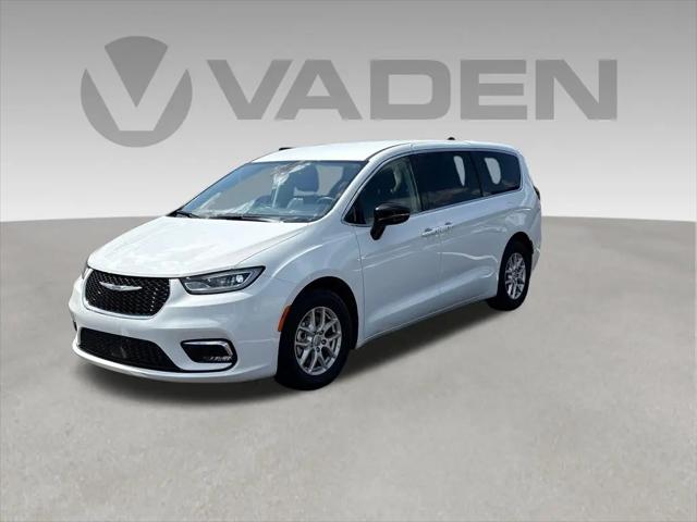 2024 Chrysler Pacifica Touring L for sale in Statesboro, GA