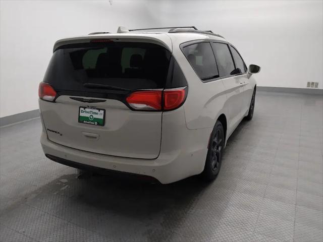 2020 Chrysler Pacifica Touring L Plus