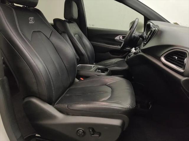 2020 Chrysler Pacifica Touring L Plus