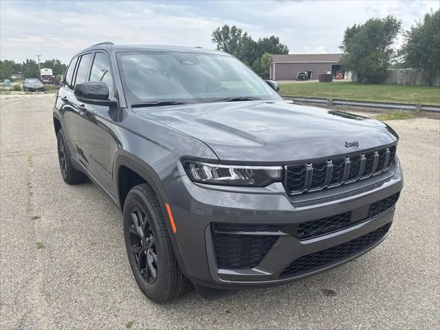 2026 Jeep Grand Cherokee Altitude 4x4 for sale in Wayland, MI